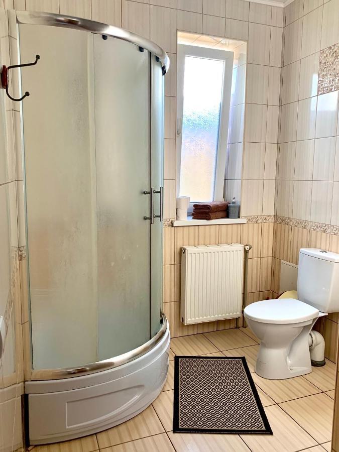 ホテル Ніч Над Карпатами スラブスク エクステリア 写真